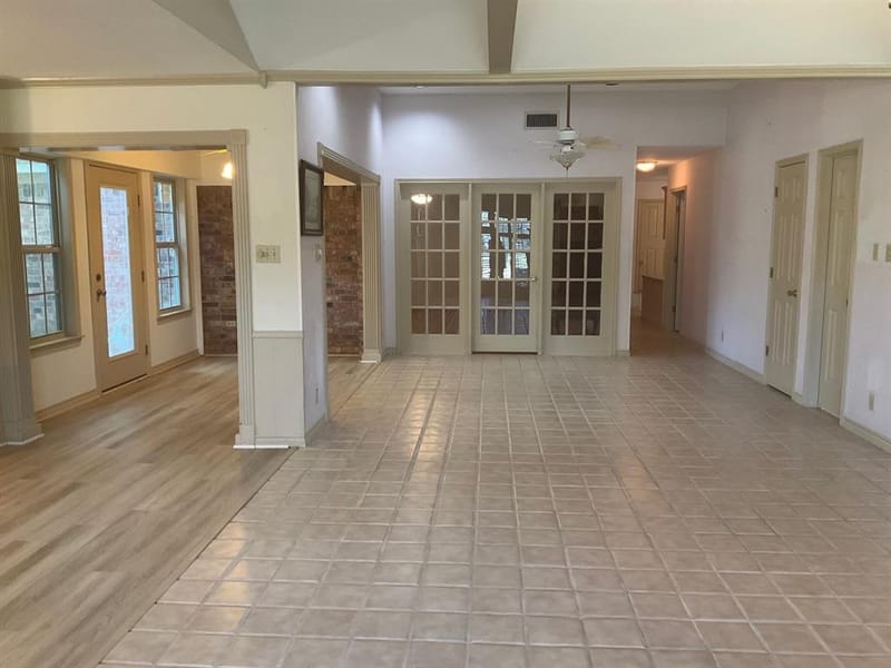 205 Northwood Boulevard, Corsicana TX 75110 - Photo 5