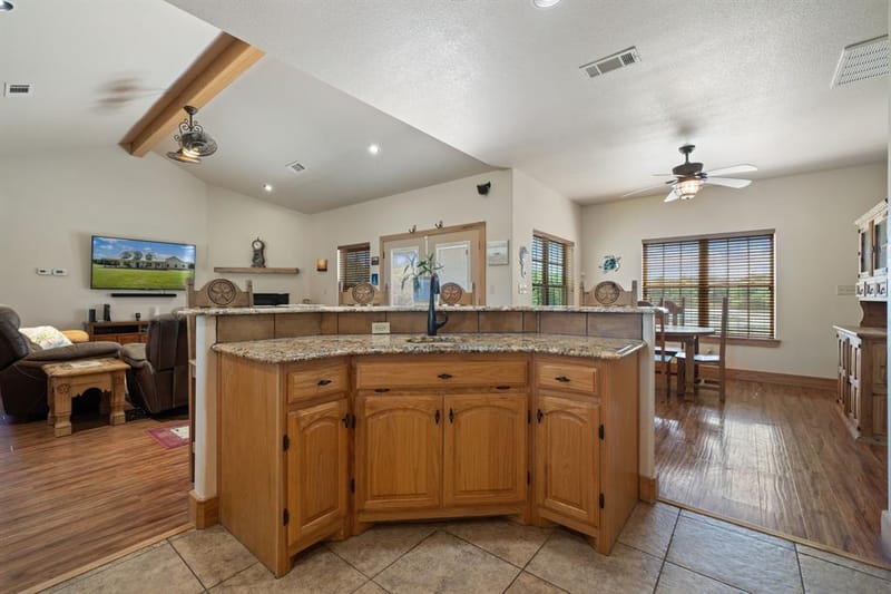 247 County Road 4519, Wolfe City TX 75496 - Photo 18