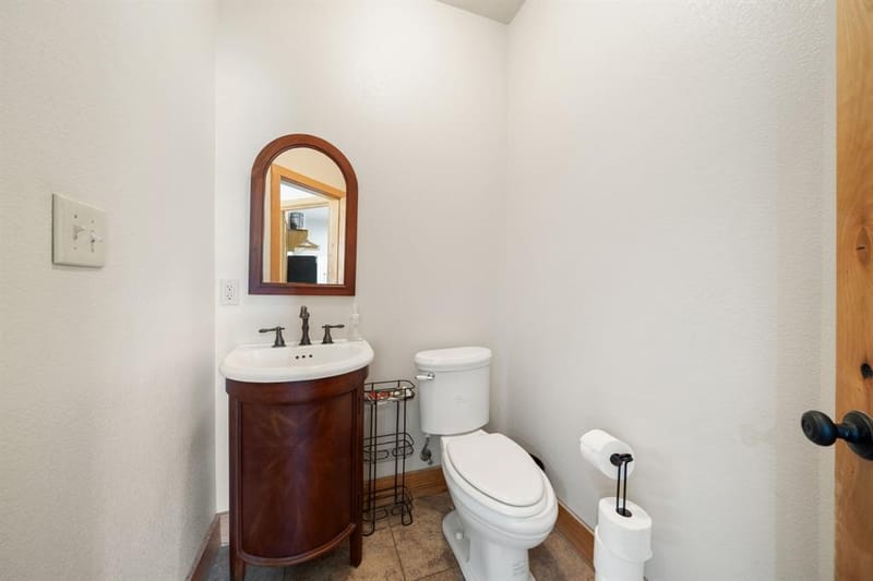 247 County Road 4519, Wolfe City TX 75496 - Photo 29
