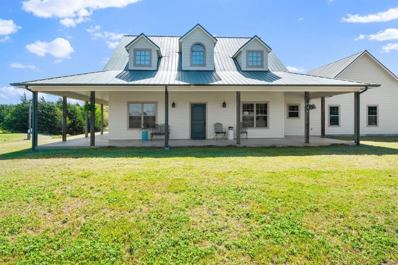 247 County Road 4519, Wolfe City TX 75496 - Photo 4