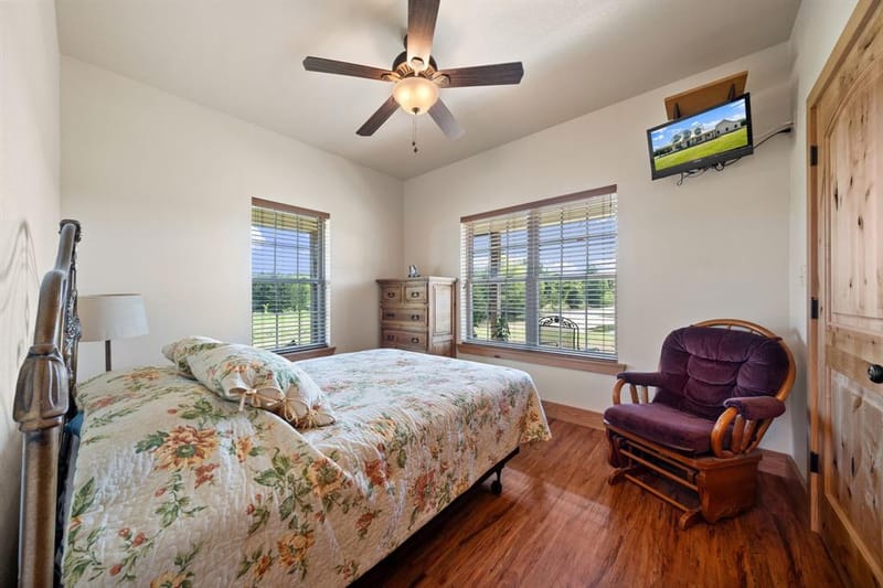 247 County Road 4519, Wolfe City TX 75496 - Photo 25