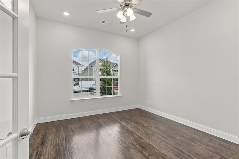14517 Herschel Street, Pilot Point TX 75009 - Photo 6