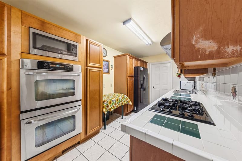 2410 S Franklin Street, Dallas TX 75233 - Photo 13