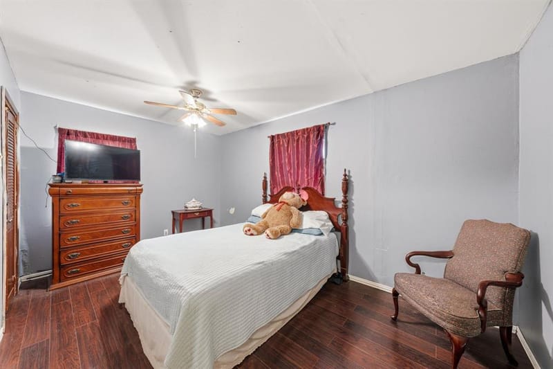 2410 S Franklin Street, Dallas TX 75233 - Photo 7