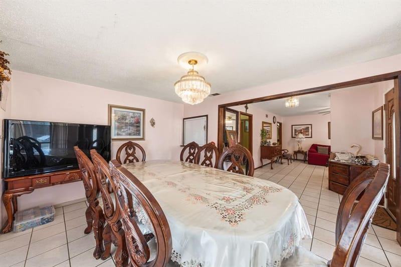 2410 S Franklin Street, Dallas TX 75233 - Photo 3