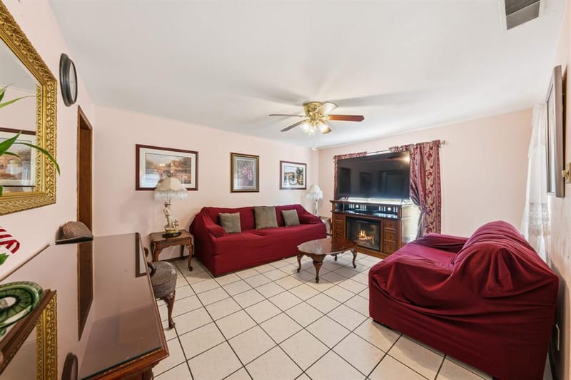 2410 S Franklin Street, Dallas TX 75233 - Photo 4