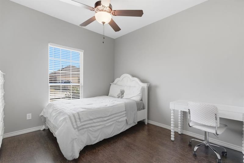 711 Hadley Lane, Valley View TX 76272 - Photo 23