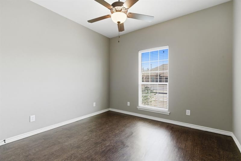 711 Hadley Lane, Valley View TX 76272 - Photo 13