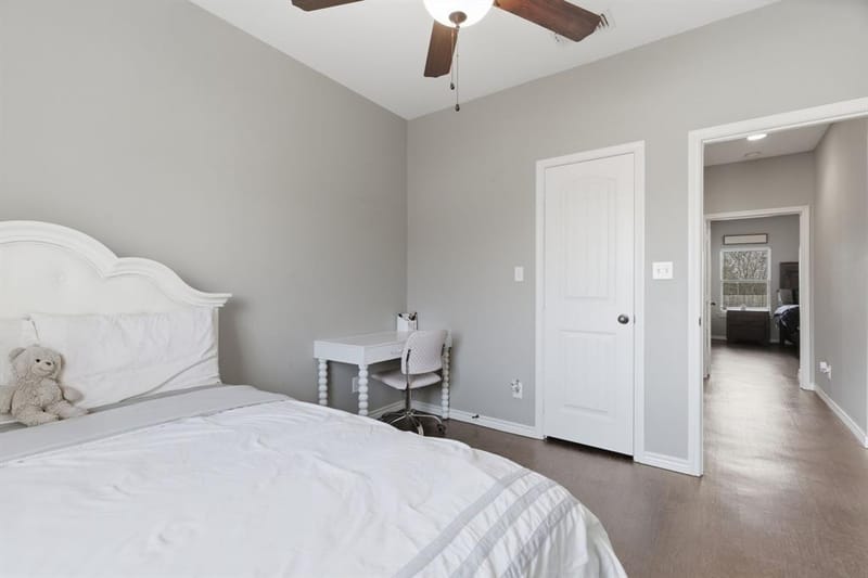711 Hadley Lane, Valley View TX 76272 - Photo 22