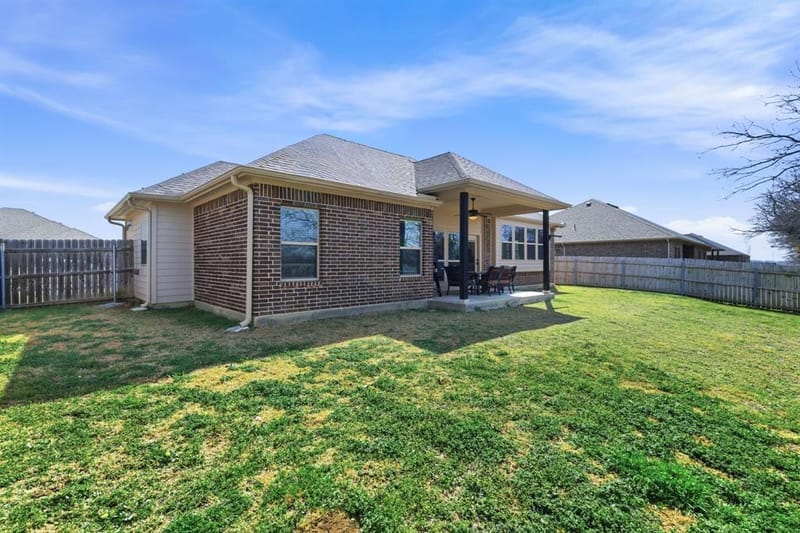 711 Hadley Lane, Valley View TX 76272 - Photo 28