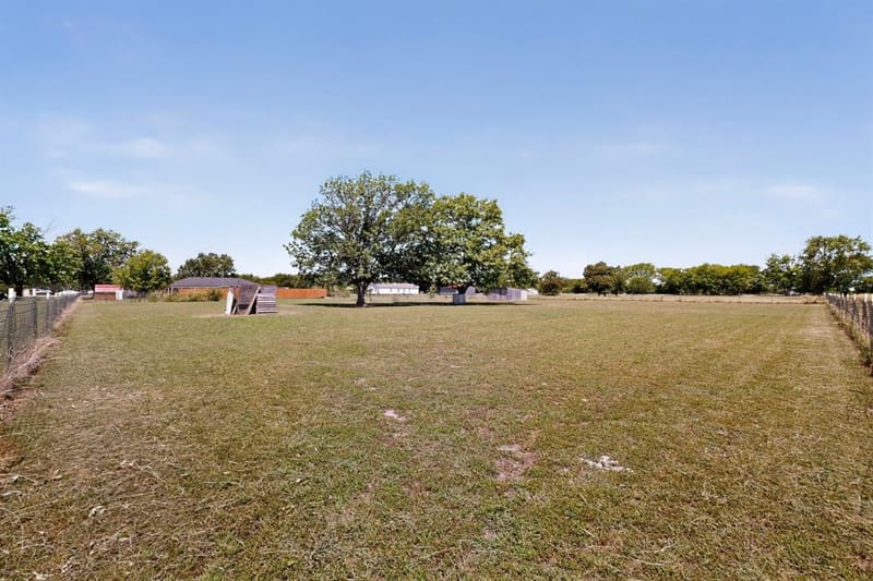 3671 Sundown Road, Greenville TX 75402 - Photo 23