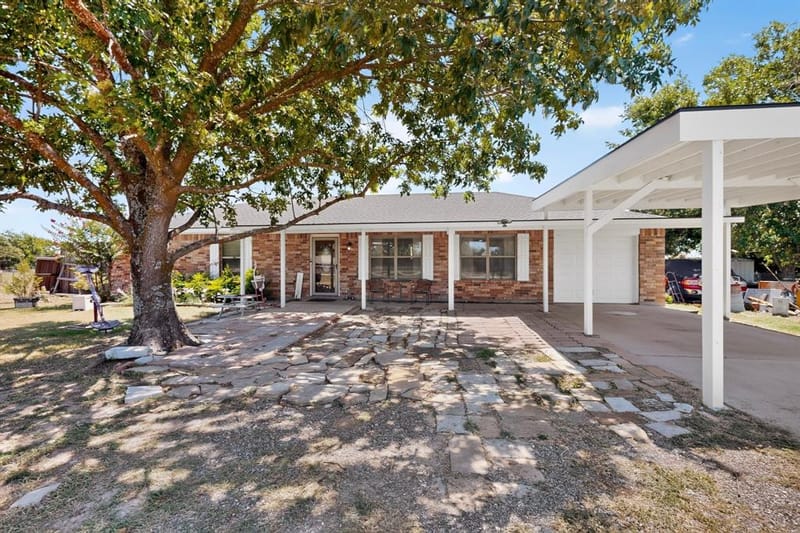 3671 Sundown Road, Greenville TX 75402 - Photo 5