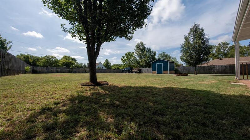 109 S Shaw Street, Tom Bean TX 75489 - Photo 15