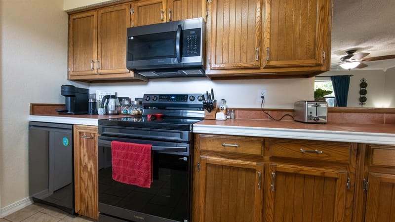 109 S Shaw Street, Tom Bean TX 75489 - Photo 11