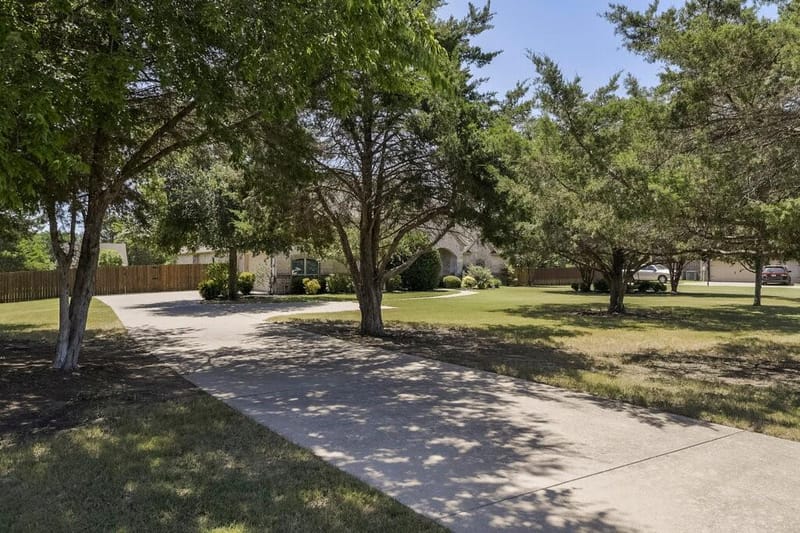 1320 N Creek Circle, Waxahachie TX 75165 - Photo 3