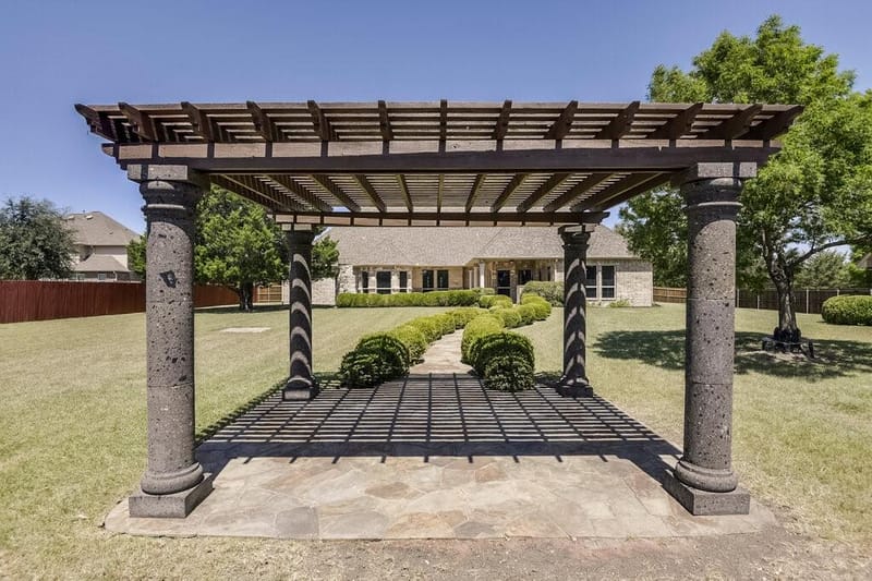 1320 N Creek Circle, Waxahachie TX 75165 - Photo 34