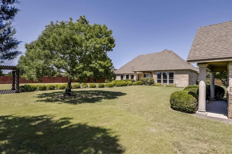 1320 N Creek Circle, Waxahachie TX 75165 - Photo 35