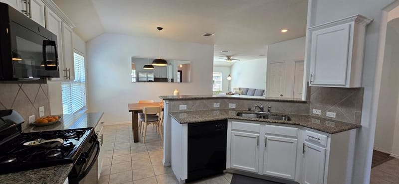 452 Paddle Drive, Crowley TX 76036 - Photo 6