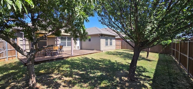 452 Paddle Drive, Crowley TX 76036 - Photo 34
