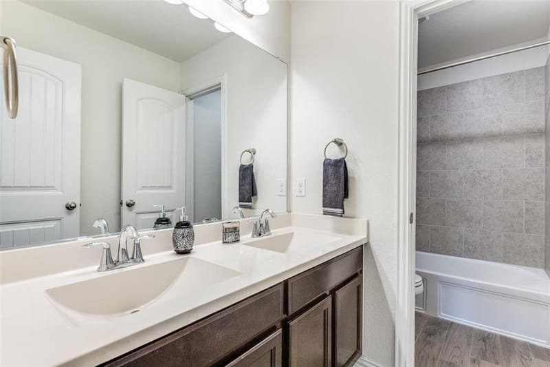 1300 Lake Grove Drive, Little Elm TX 75068 - Photo 19