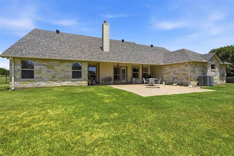 3102 Walnut Creek Parkway, Granbury TX 76049 - Photo 32