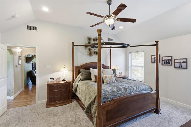 3102 Walnut Creek Parkway, Granbury TX 76049 - Photo 18