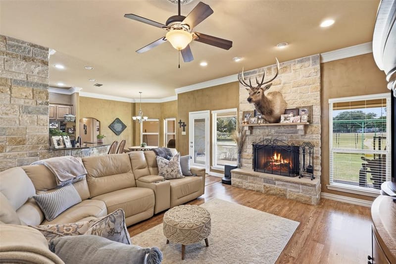 3102 Walnut Creek Parkway, Granbury TX 76049 - Photo 11