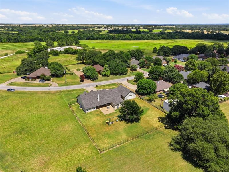 3102 Walnut Creek Parkway, Granbury TX 76049 - Photo 39