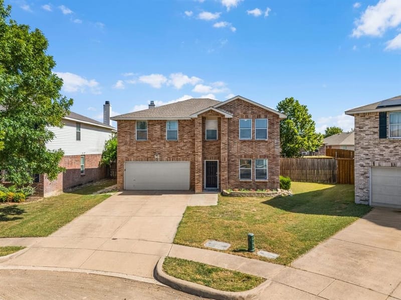 1741 Baxter Springs Drive, Fort Worth TX 76247 - Photo 3