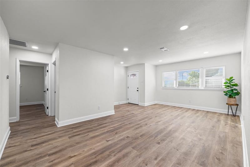 7000 Overhill Road, Fort Worth TX 76116 - Photo 3
