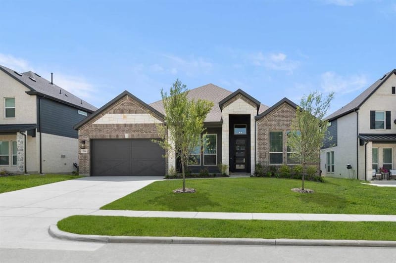 2116 Birdwatch Court, Mansfield TX 76084 - Photo 3
