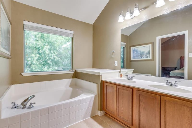 613 Cessna Court, Saginaw TX 76179 - Photo 17