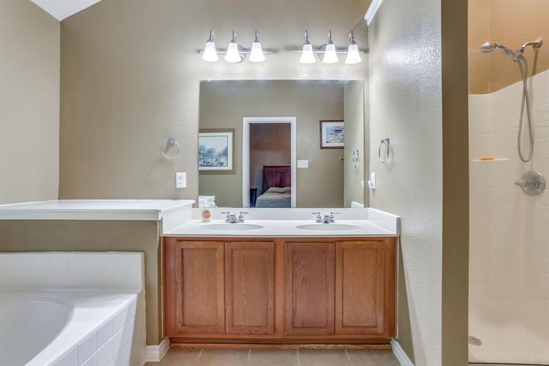 613 Cessna Court, Saginaw TX 76179 - Photo 16