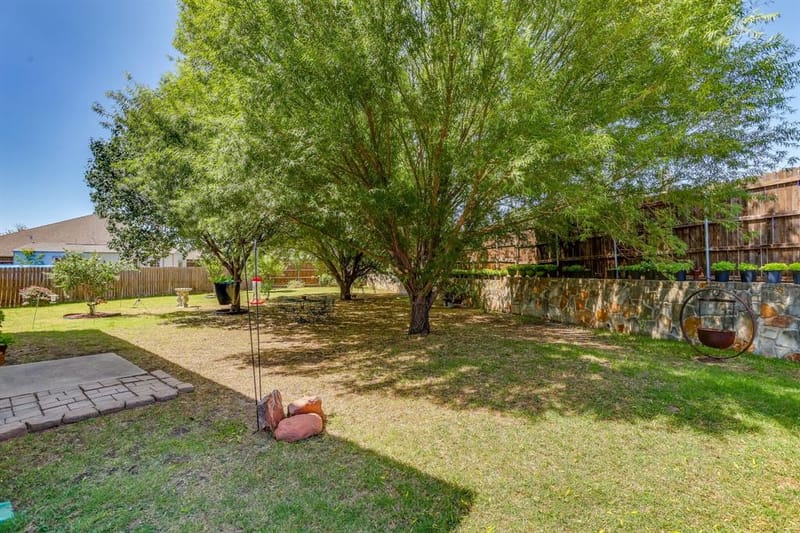 613 Cessna Court, Saginaw TX 76179 - Photo 24