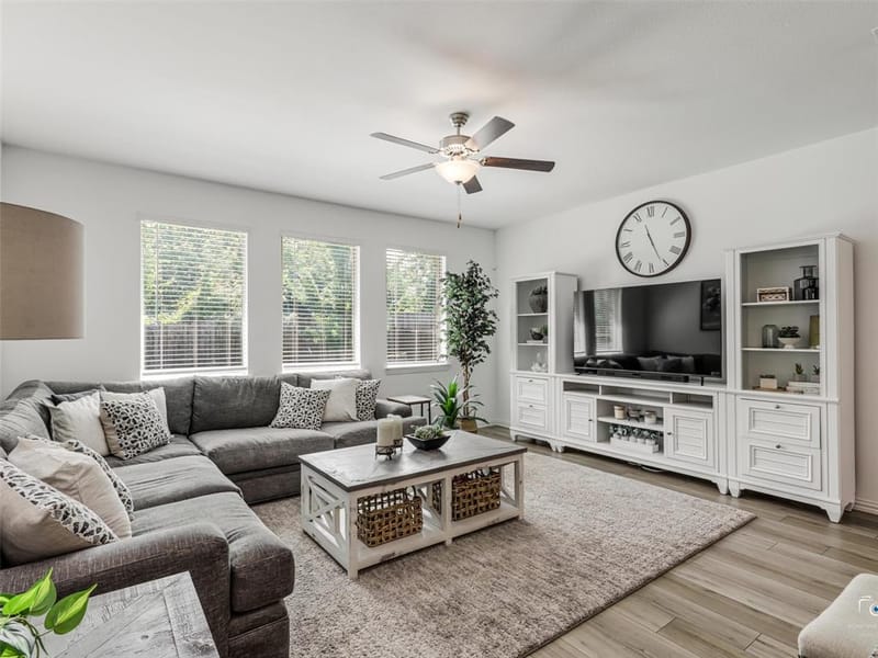 1613 Roadrunner Drive, Little Elm TX 75068 - Photo 3