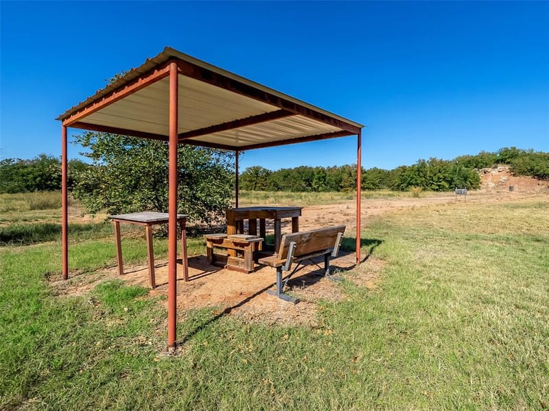 6108 Cottonwood Creek Road, Saint Jo TX 76265 - Photo 26