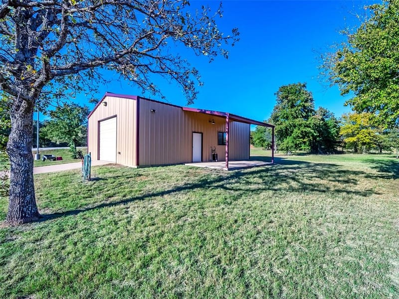 6108 Cottonwood Creek Road, Saint Jo TX 76265 - Photo 38