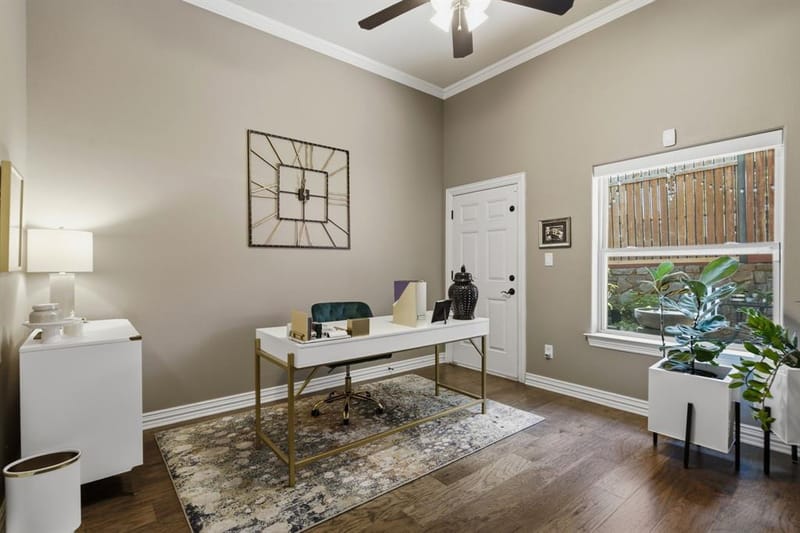 728 Rockingham Drive, Irving TX 75063 - Photo 5