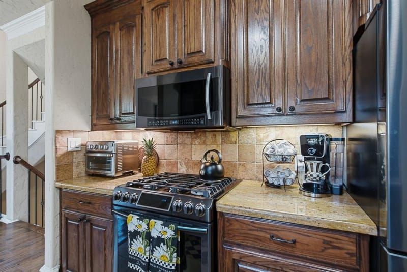 728 Rockingham Drive, Irving TX 75063 - Photo 21