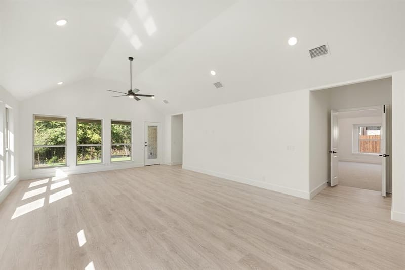 1951 Evergreen Lane, Glenn Heights TX 75154 - Photo 17