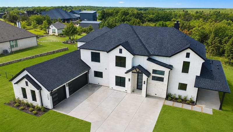 209 Avery Lane, Gunter TX 75058 - Photo 2