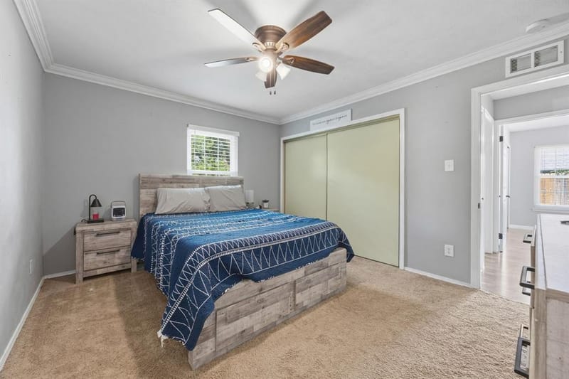 25 Brewster Court, Allen TX 75002 - Photo 2