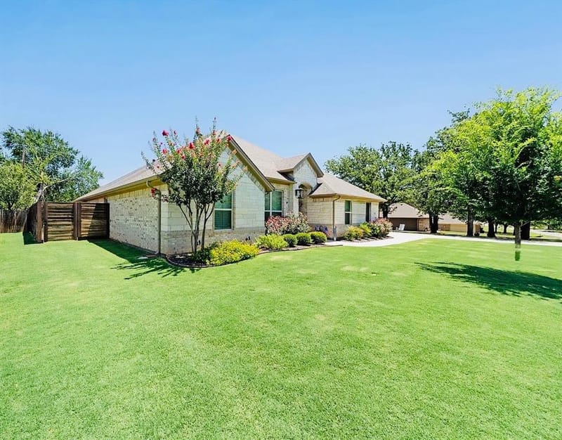 4706 W Wedgefield Road, Granbury TX 76049 - Photo 4