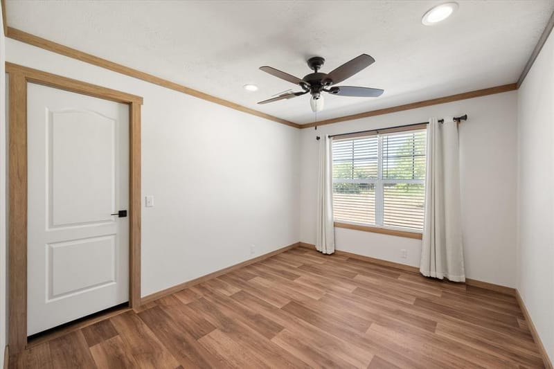 716 N Wright Avenue, Kerens TX 75144 - Photo 20