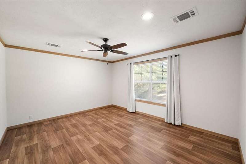 716 N Wright Avenue, Kerens TX 75144 - Photo 8