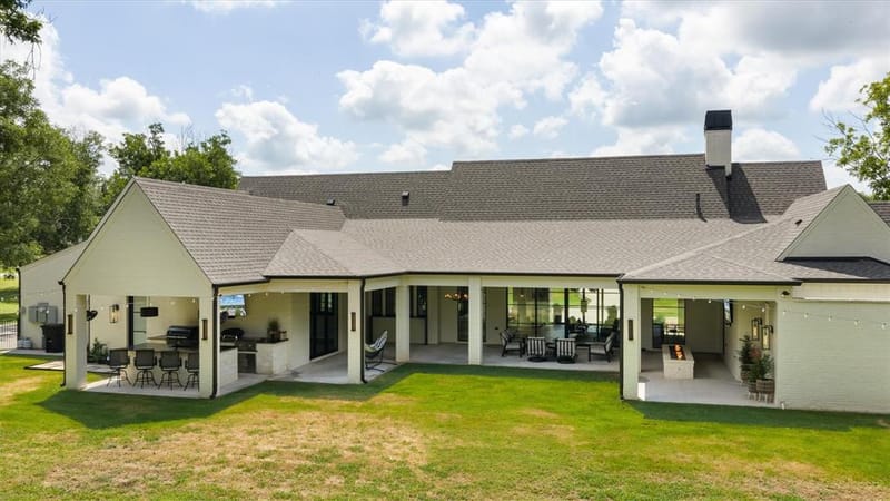 8013 W Landings Road, Granbury TX 76049 - Photo 7