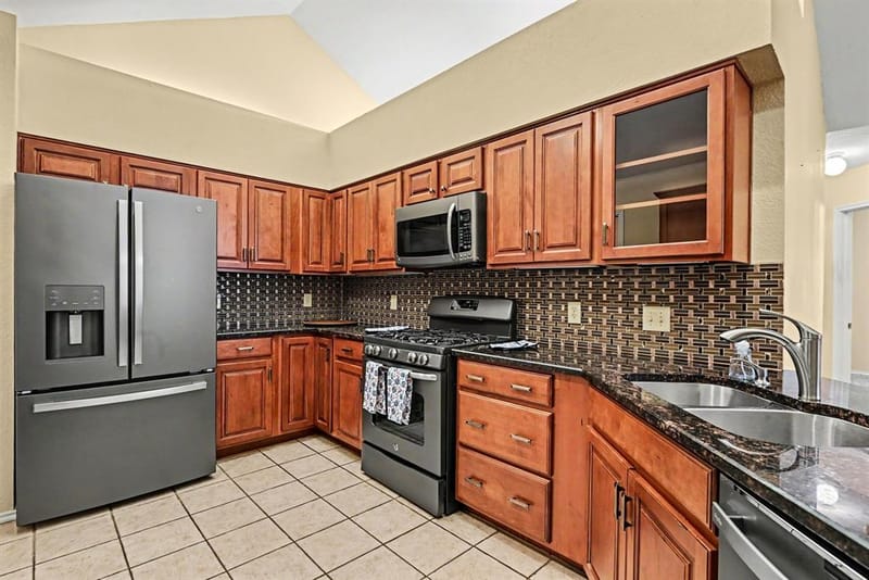 6172 Haley Lane, Fort Worth TX 76132 - Photo 13