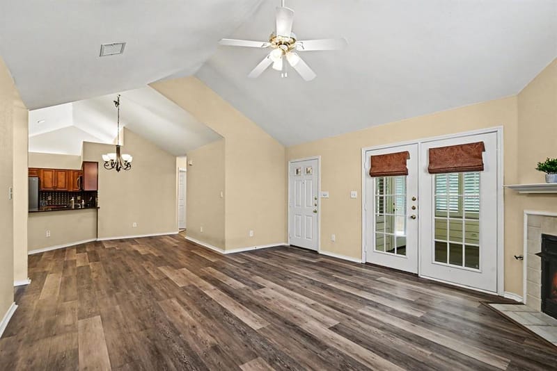 6172 Haley Lane, Fort Worth TX 76132 - Photo 7