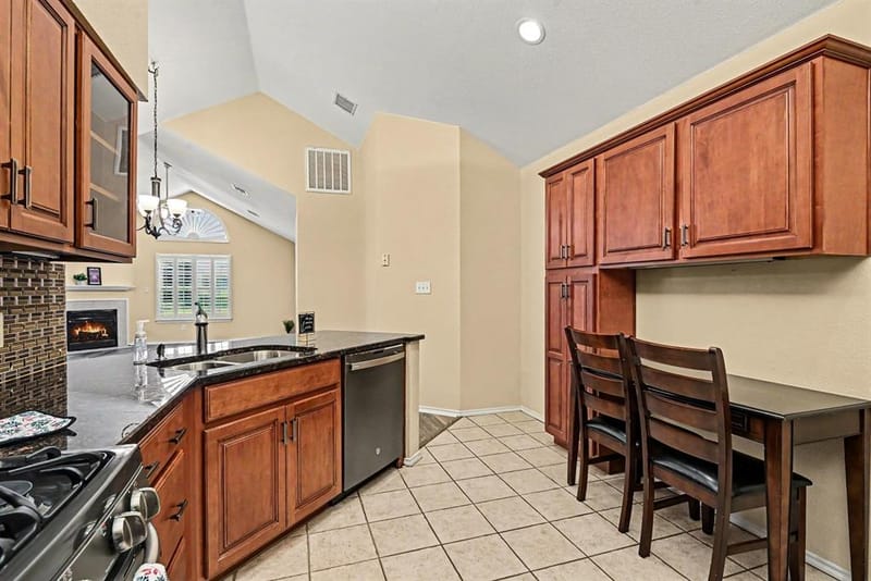 6172 Haley Lane, Fort Worth TX 76132 - Photo 14
