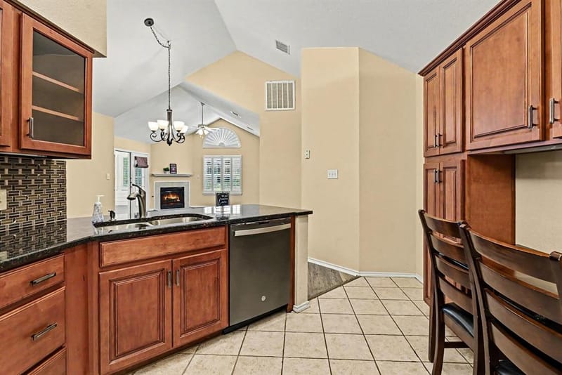 6172 Haley Lane, Fort Worth TX 76132 - Photo 15